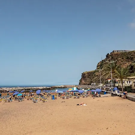 Blue Sea דירה *