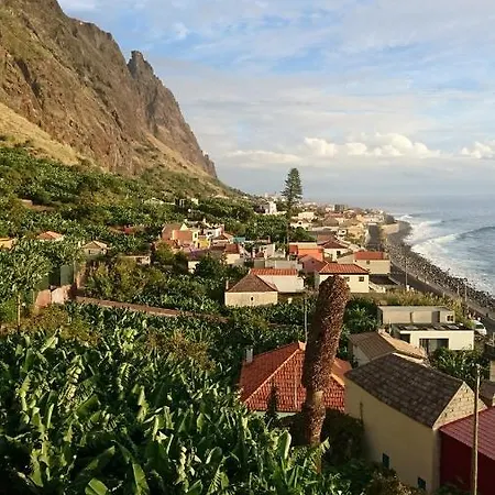 Blue Sea Paul do Mar (Madeira)